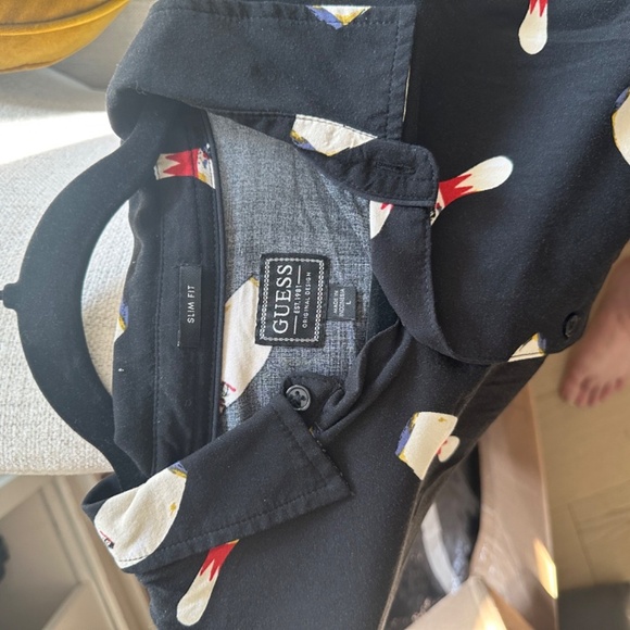 Men's GUESS Slim Fit Short Sleeve Collared Bowling Shirt - Size Men's L - Picture 12 of 14